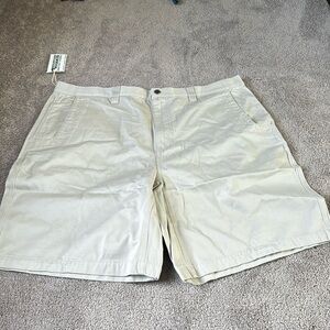 Mountain Khakis Relaxed Fit Shorts SIZE 44x10